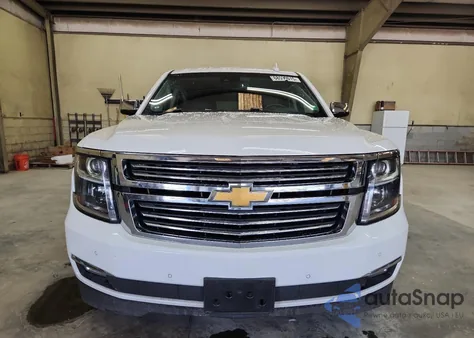 2015 Chevrolet Suburban K1500 Ltz z USA, uszkodzony, nr VIN 1GNSKKKC2FR597850
